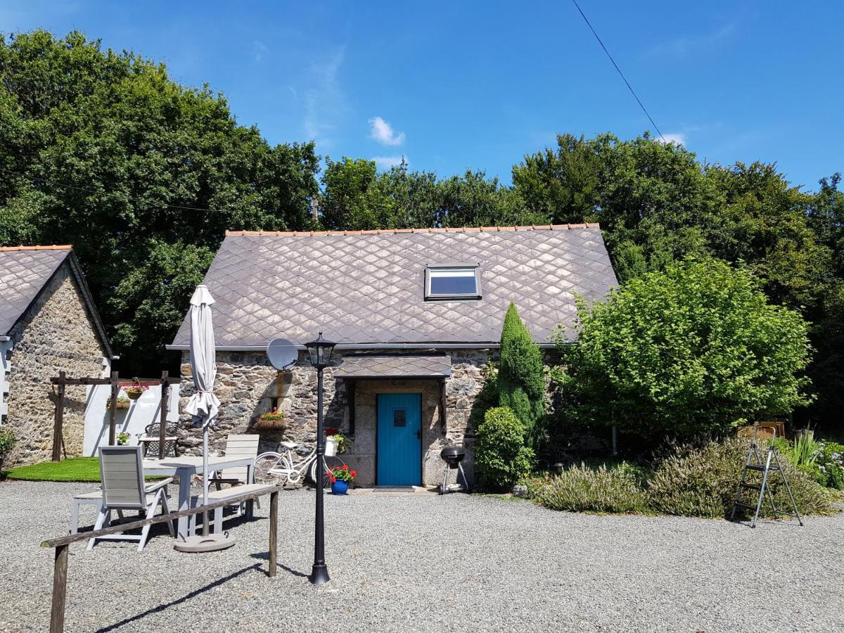 Maroux Vian Country Cottage Callac Exteriör bild